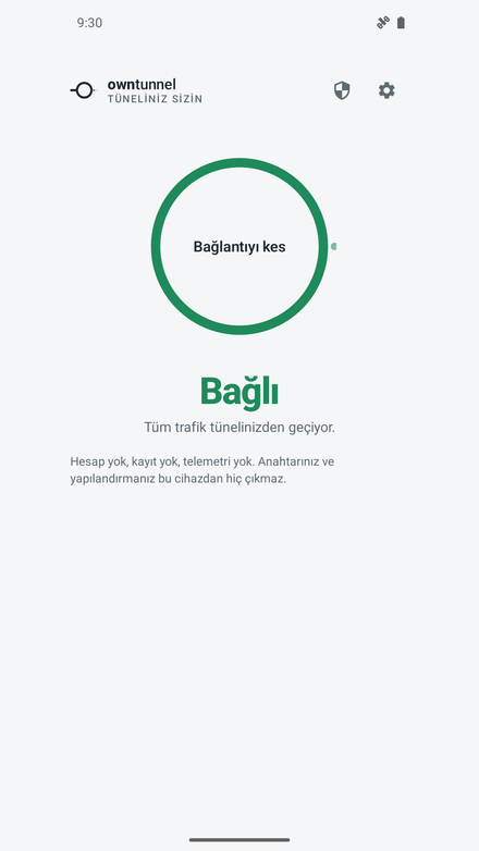 OwnTunnel Android’de bağlı: “Bağlantıyı kes” yazan büyük yeşil bir halka, altında “Bağlı” ve “Tüm trafik tünelinizden geçiyor” satırı.